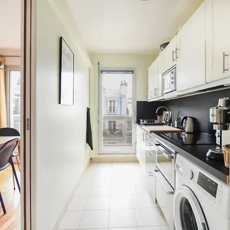 Superbe Au Coeur De * Paris